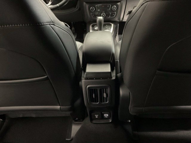 Certified Used 2021 Crystal Metallic Jeep 80th Special Edition image 27