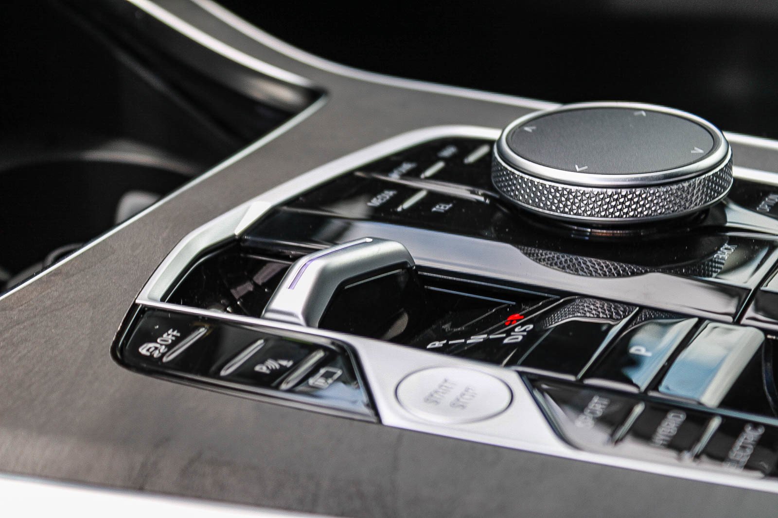 New 2026 Alpine White BMW xDrive50e image 20