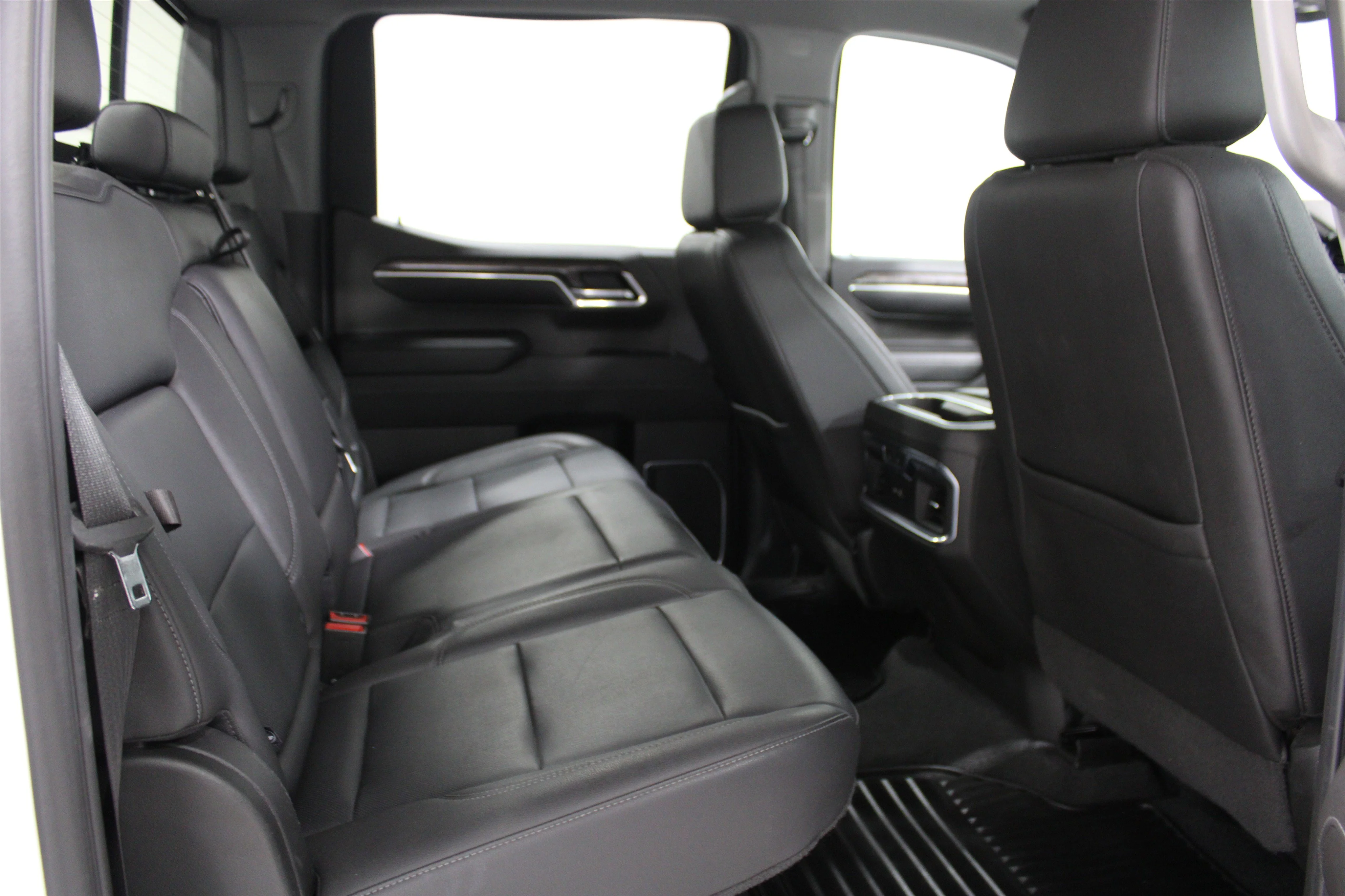 2022 Chevrolet Silverado 1500 LTZ - Photo 22