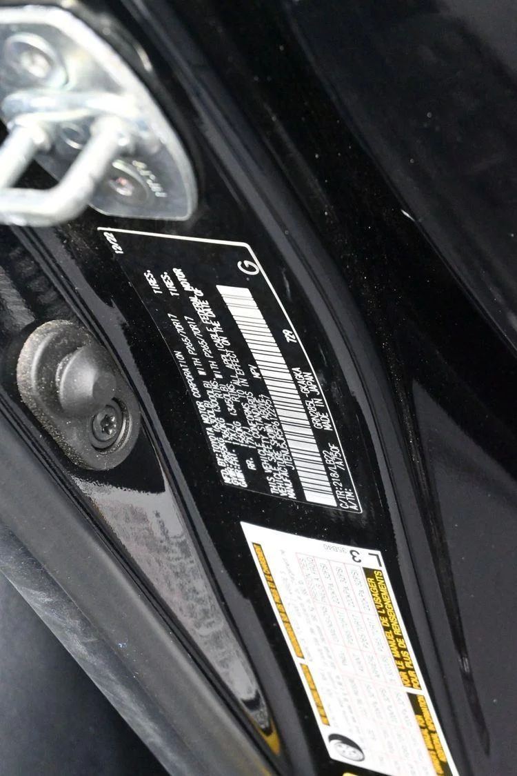 Used 2023 Midnight Black Metallic Toyota SR5 Premium image 41