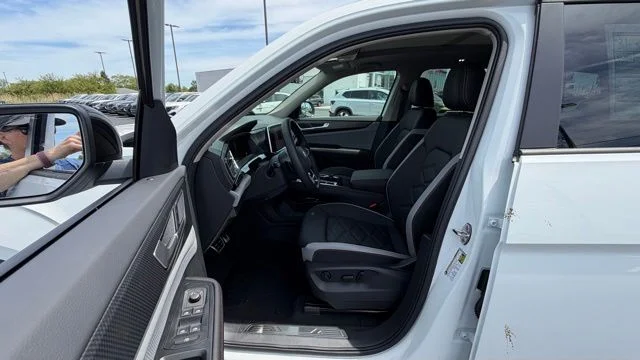 New 2026 White Volkswagen 2.0T Peak Edition image 7