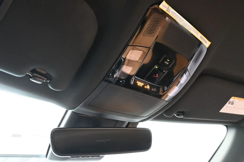 Used 2025 White Pearl Lexus 350 image 28