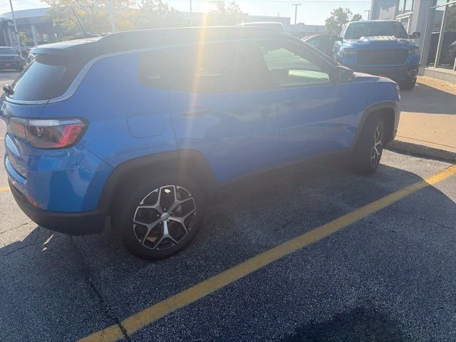 Used 2024 Blue Jeep Limited image 3