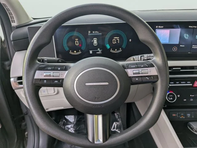 Used 2025 Gray Hyundai SEL image 28
