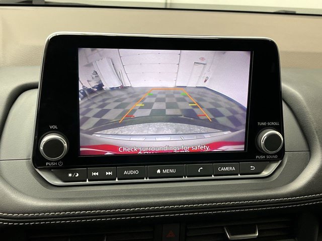 Used 2023 Brilliant Silver Metallic Nissan SV image 5