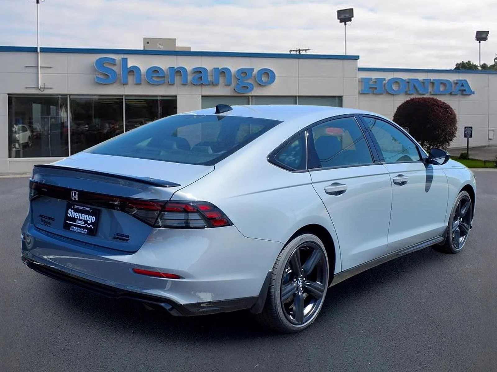 New 2026 Urban Gray Pearl Honda Sport-L image 3