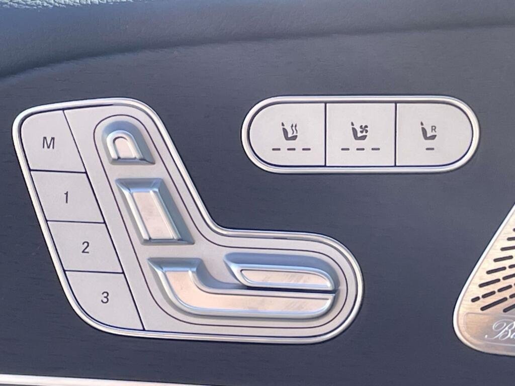 New 2027 MANUFAKTUR Alpine Grey Mercedes-Benz GLS 450 image 31