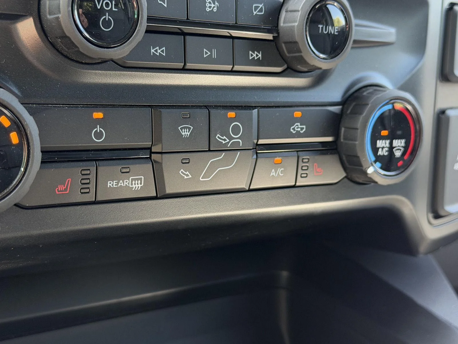 Used 2024 Carbonized Gray Ford XLT image 8