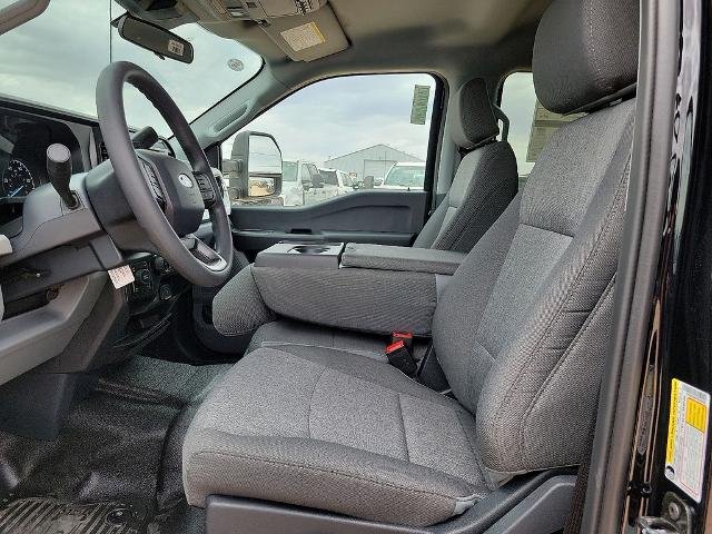 New 2026 Agate Black Metallic Ford F-350® XL image 19