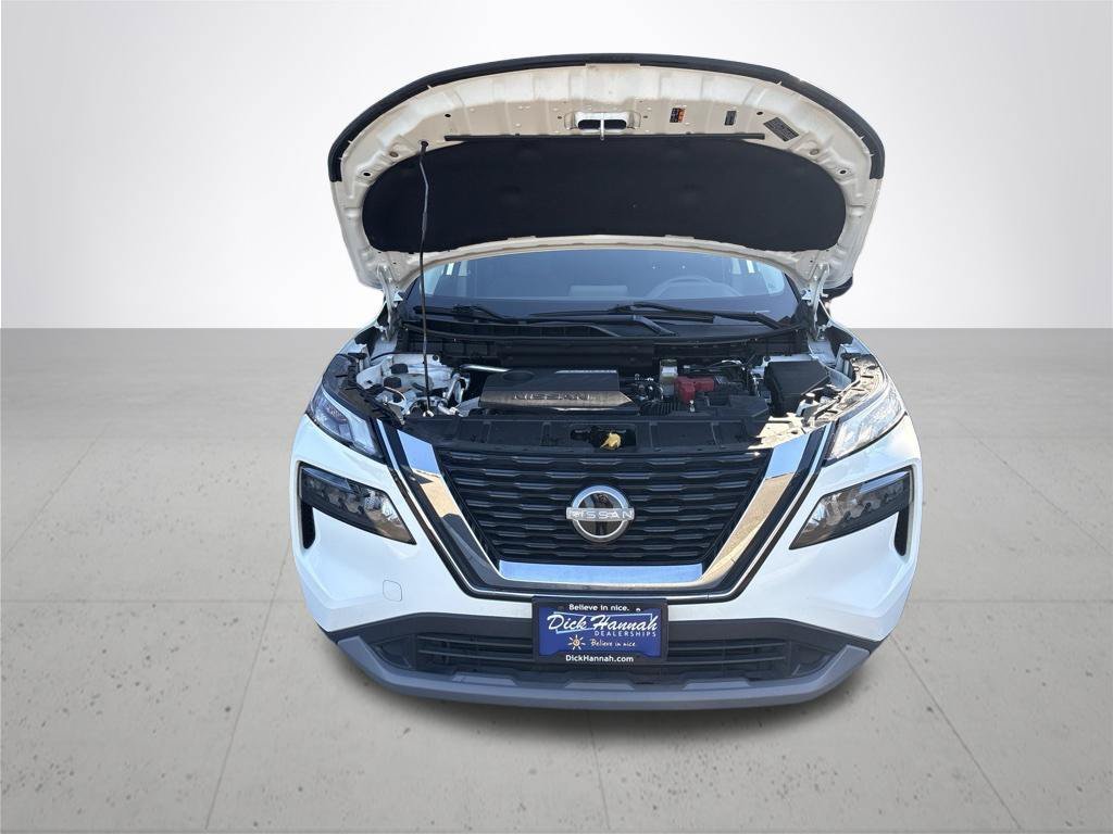 Used 2023 White Nissan S image 4