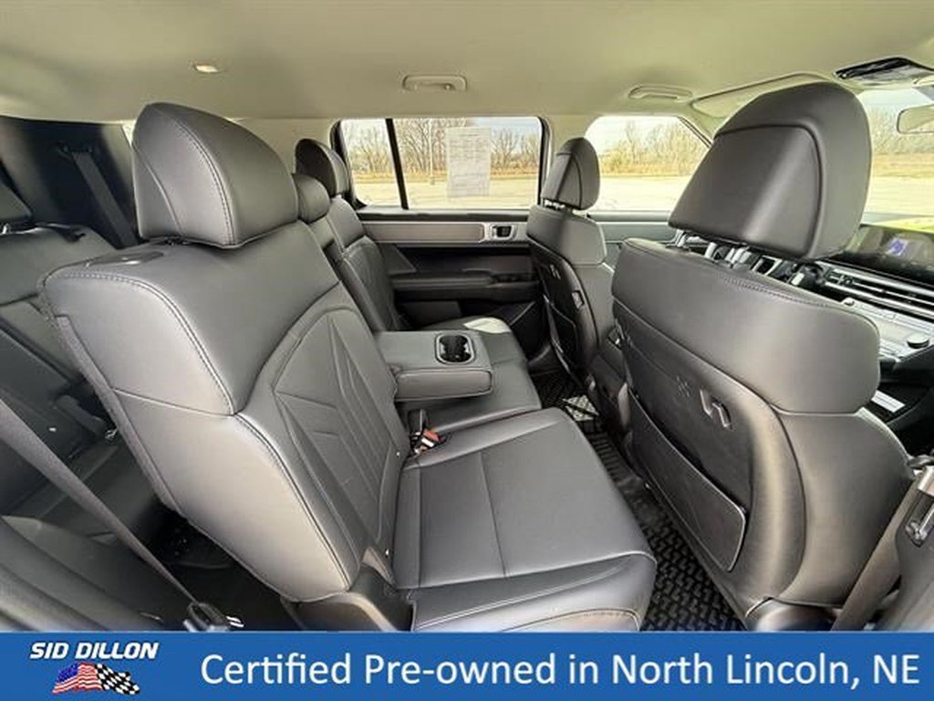 Used 2025 Shimmering Silver Metallic Hyundai SEL image 22