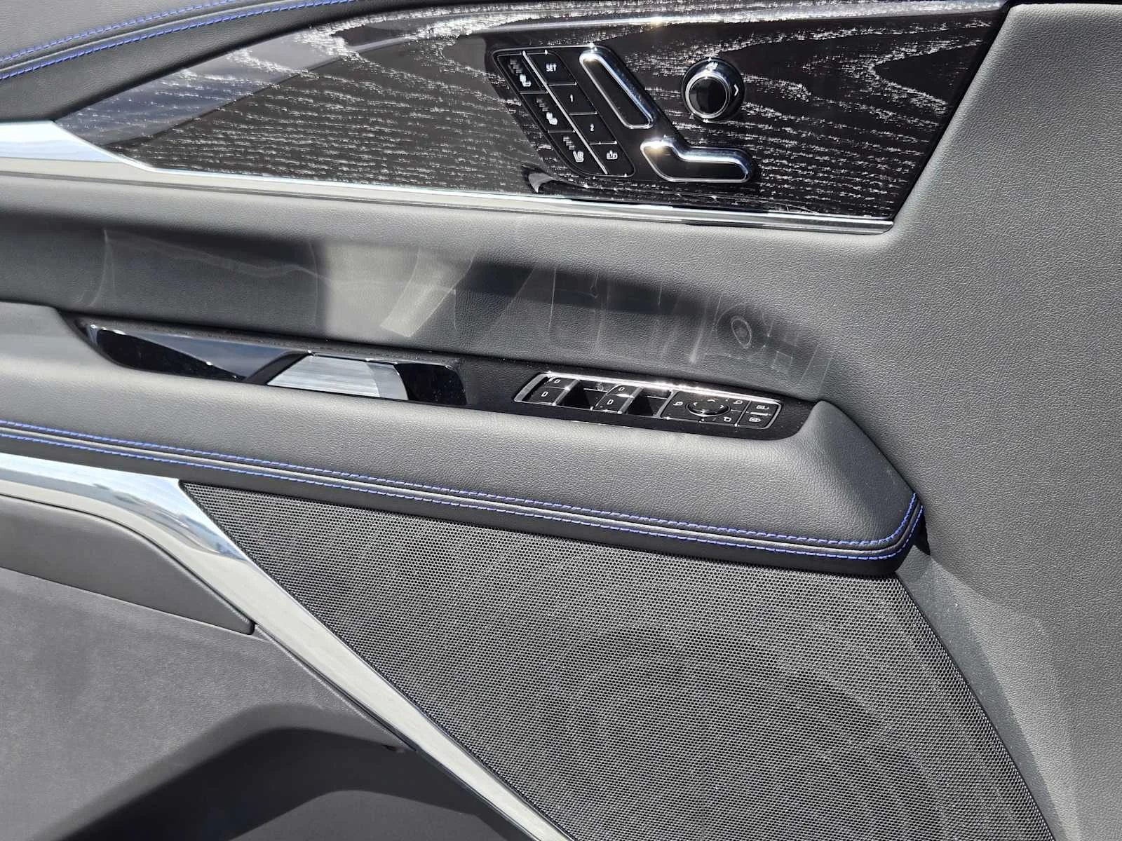 New 2026 Sandstone Cadillac Luxury image 15