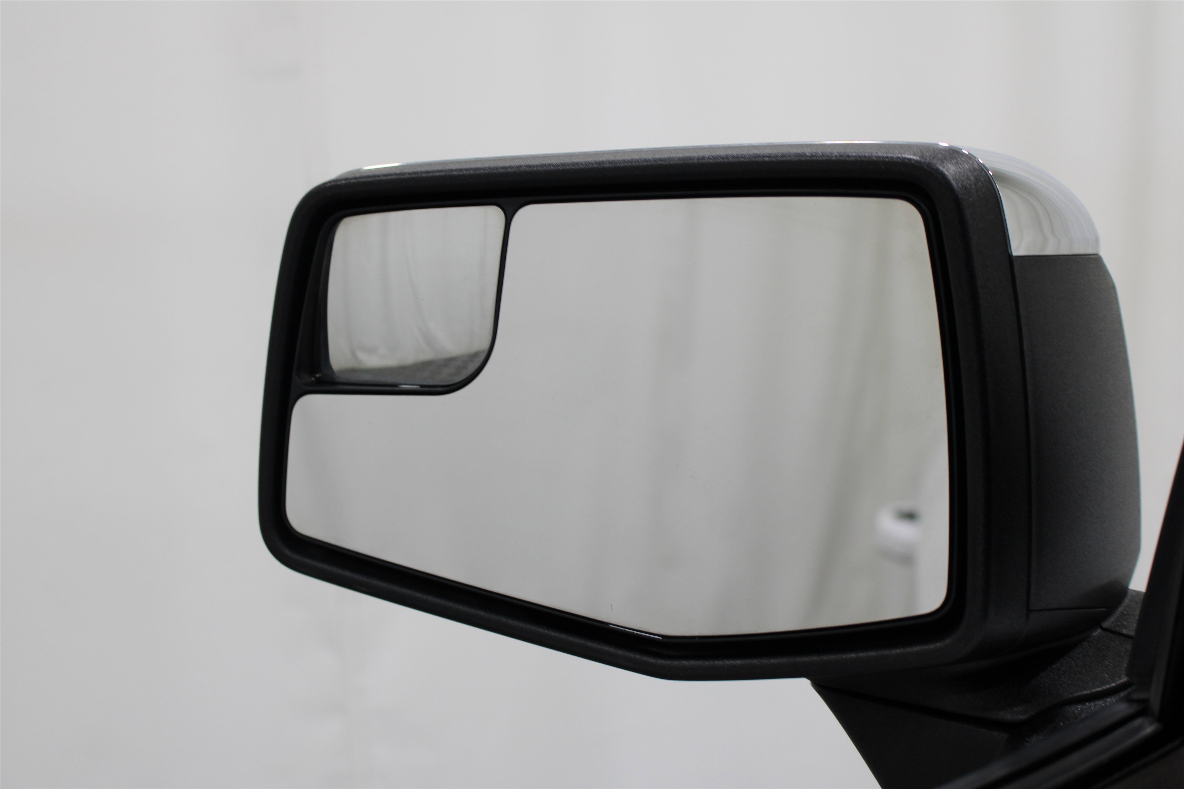 Used 2020 Summit White Chevrolet LT image 10