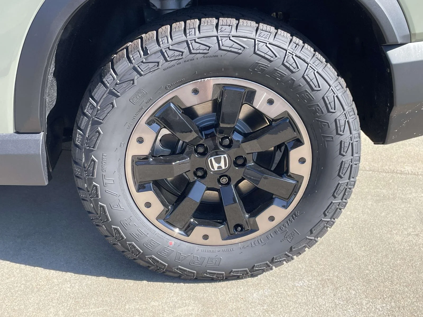 New 2026 ASH GREEN METALLIC Honda TRAILSPORT ELITE S image 5