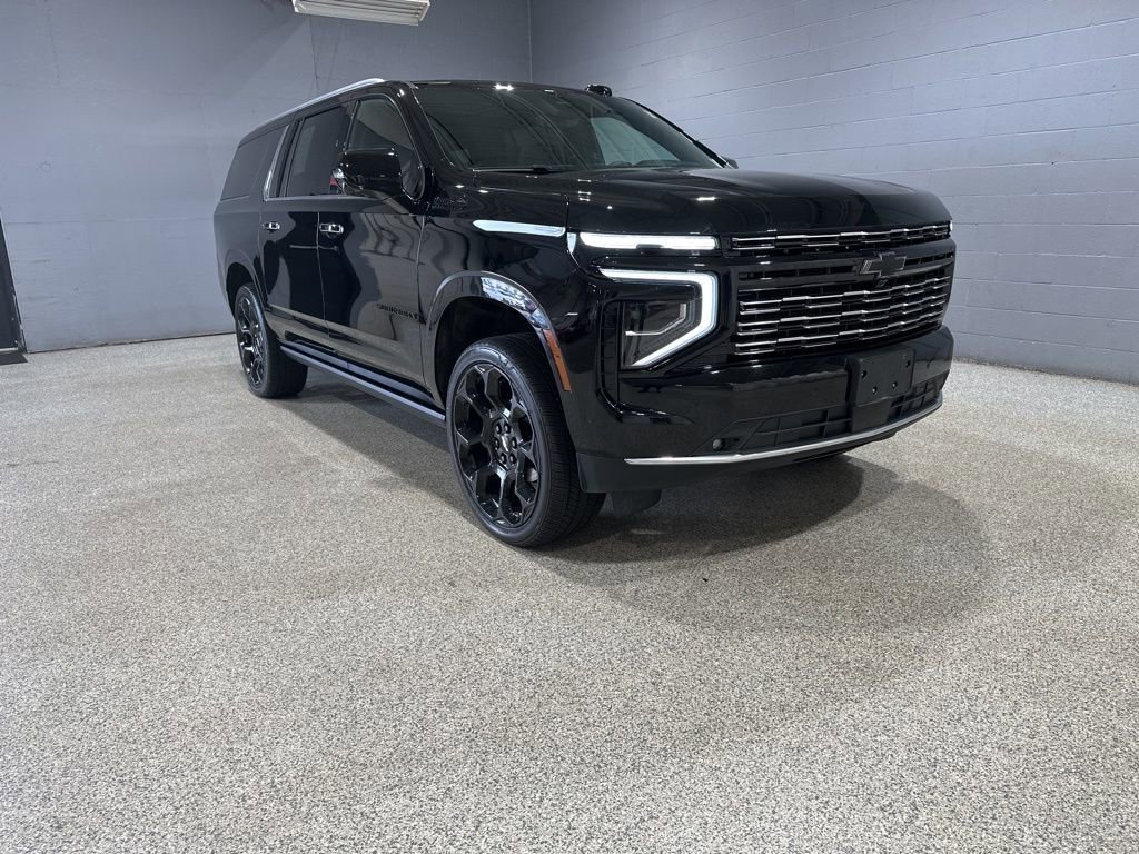 2025 Chevrolet Suburban High Country 4WD's photo