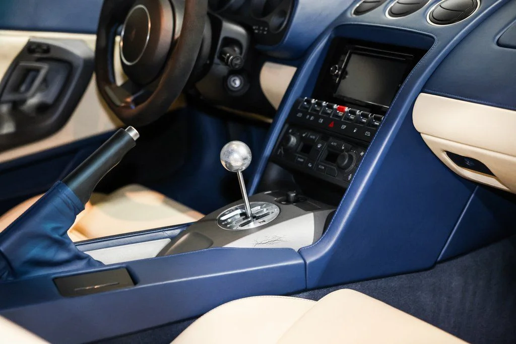 Used 2004 Blue Lamborghini Base image 22