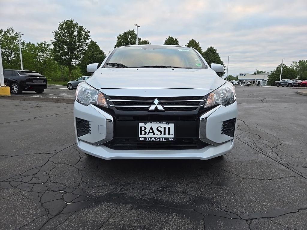 Used 2024  Mitsubishi  image 8