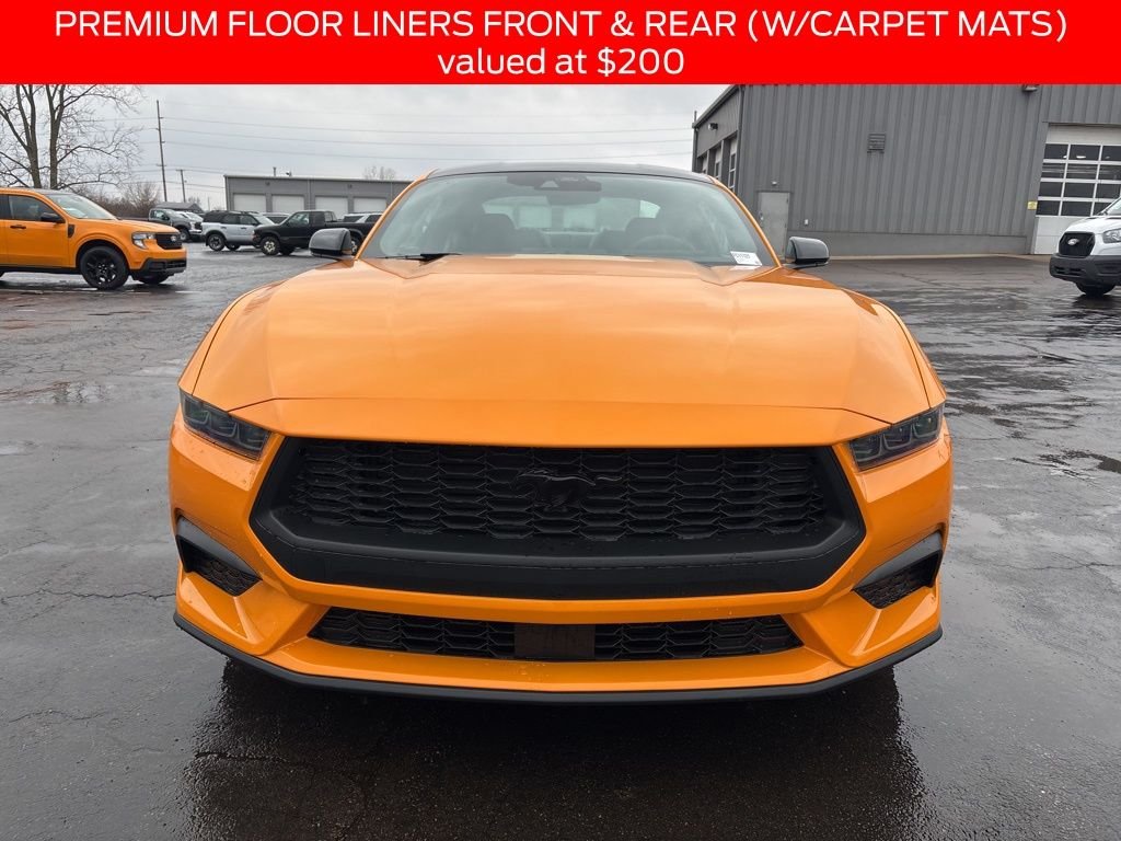 2026 Ford Mustang EcoBoost Fastback - Photo 10