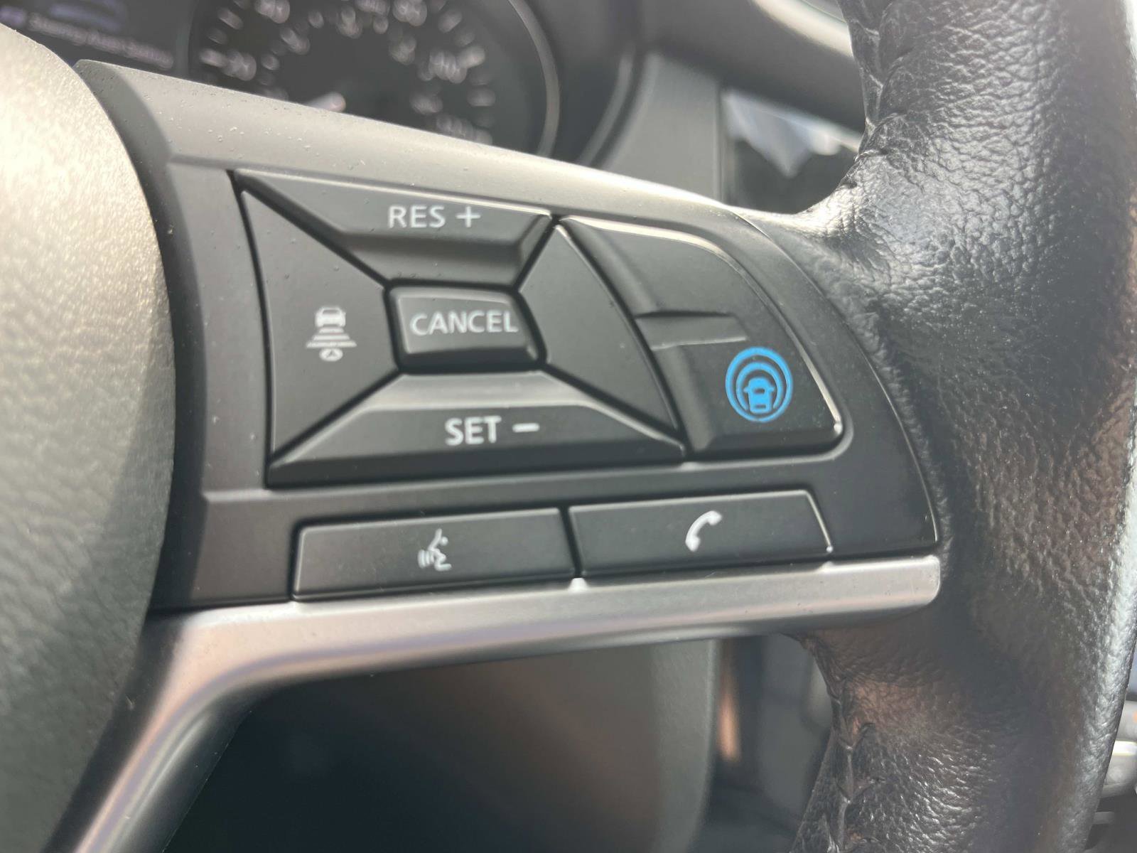 Used 2021 Scarlet Ember Tintcoat Nissan SL image 30