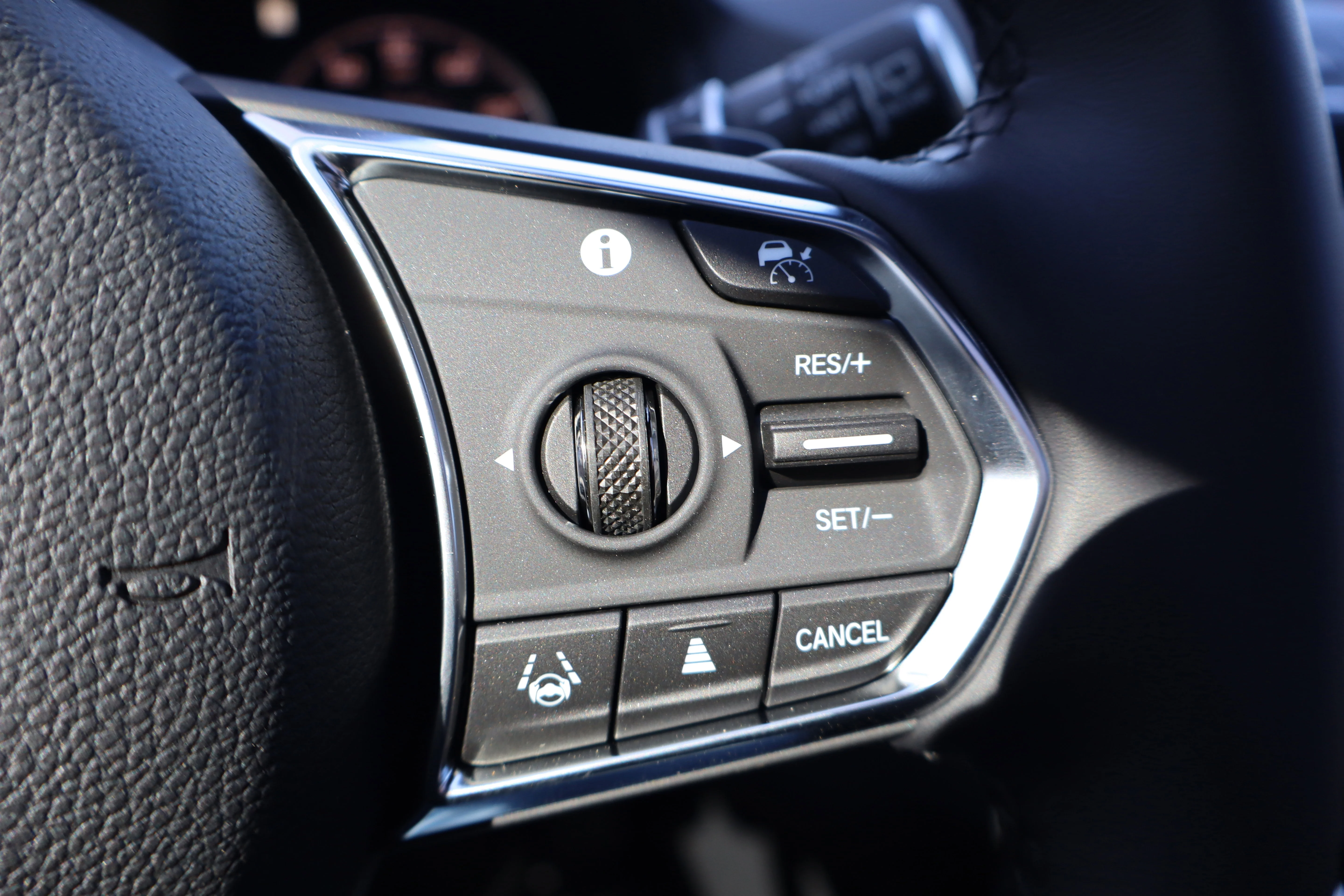 New 2026 Liquid Carbon Metallic Acura 4RDX image 12