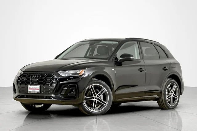 2023 Audi Q5 S line Premium Plus 55 TFSI e quattro