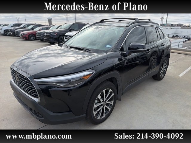 2024 Toyota Corolla Cross XLE