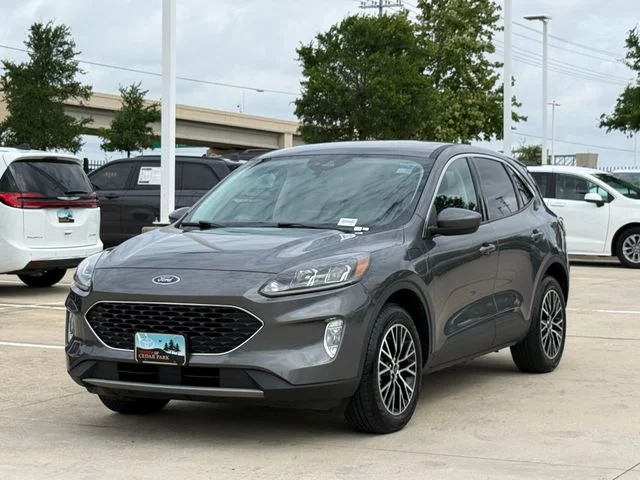 Used 2022 Gray Ford SEL image 7