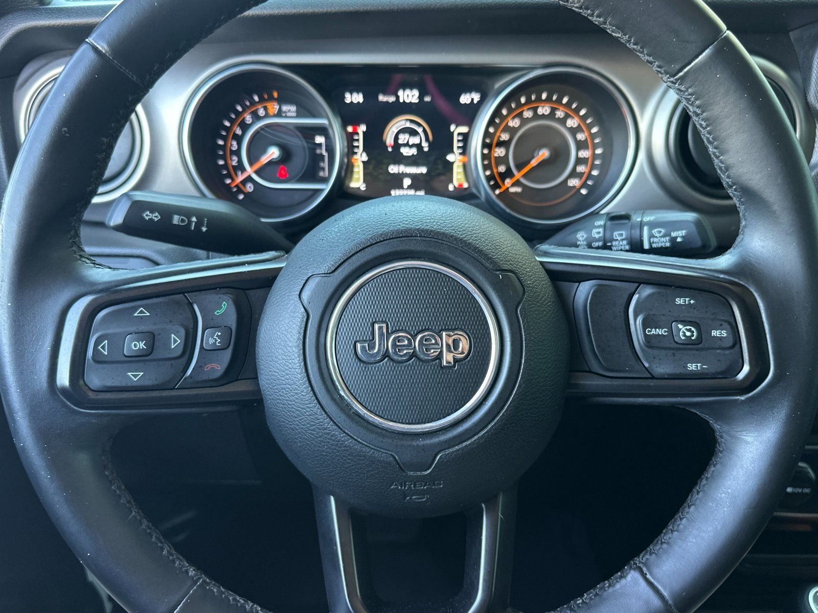 Used 2018 Bright White Clearcoat Jeep Unlimited Sport S image 21