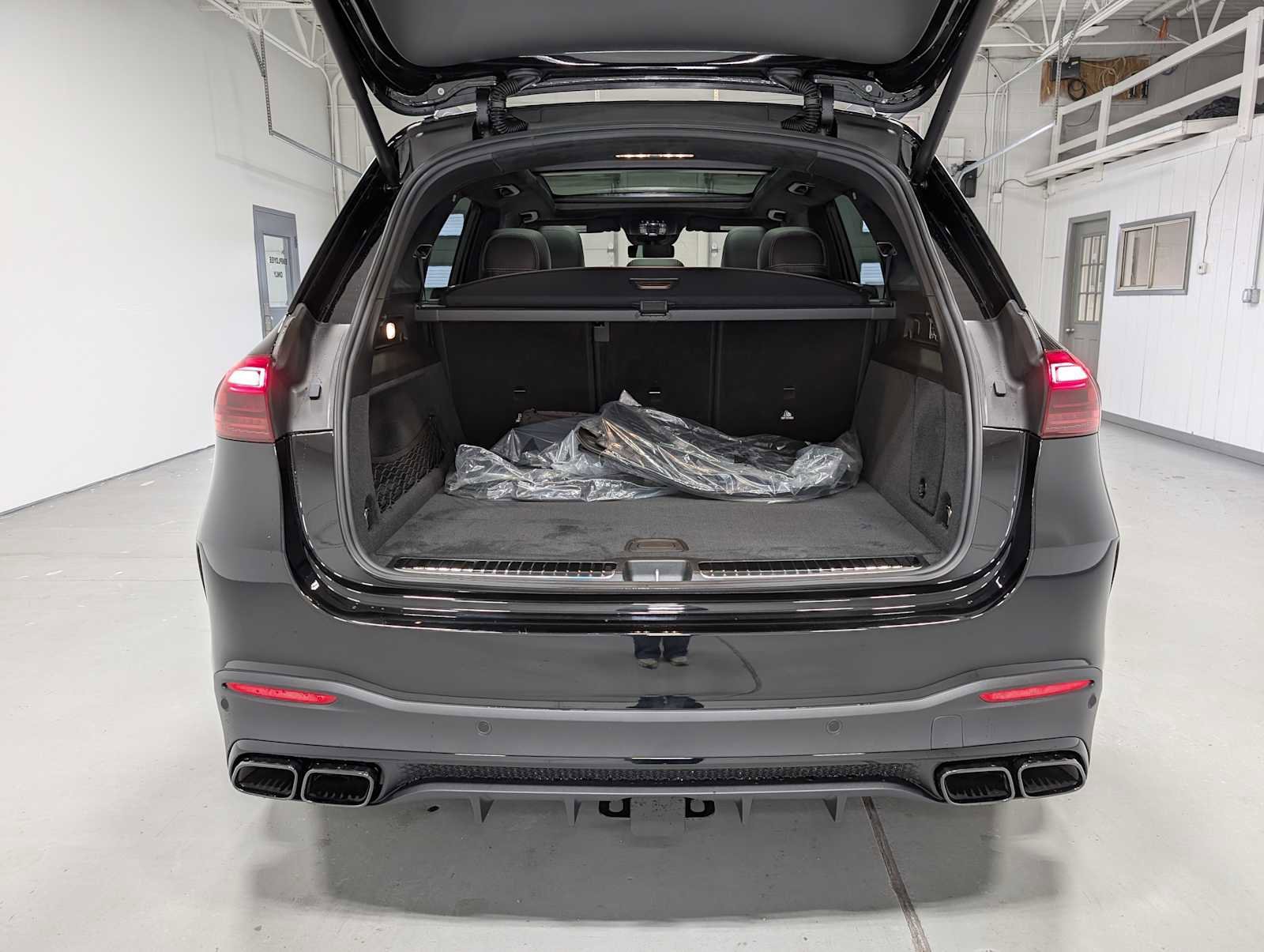 2026 Mercedes-Benz GLE AMG GLE63 S - Photo 26