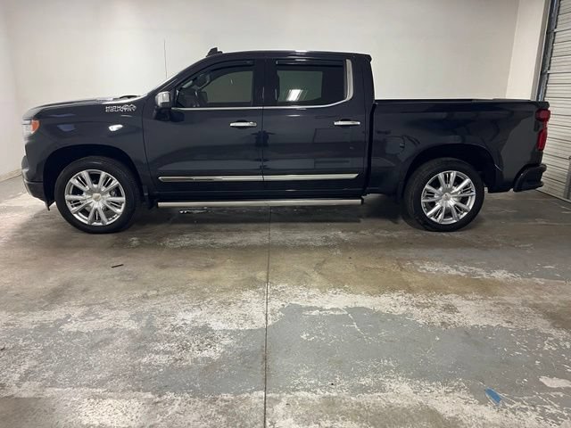 Used 2022 Dark Ash Metallic Chevrolet High Country image 5