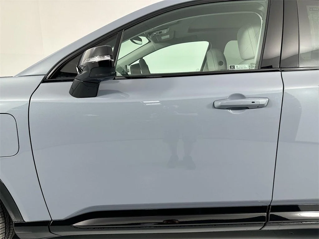 New 2026 Sonic Gray Pearl Honda Touring image 10