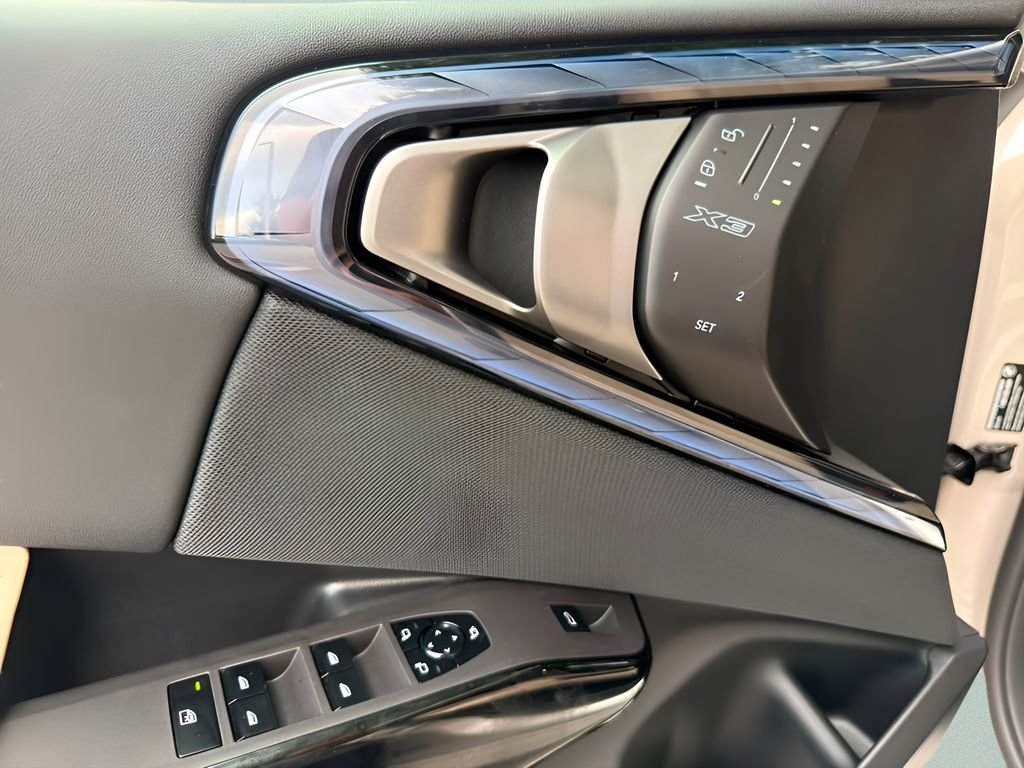 New 2026 Dune Grey Metallic BMW 30 xDrive image 14