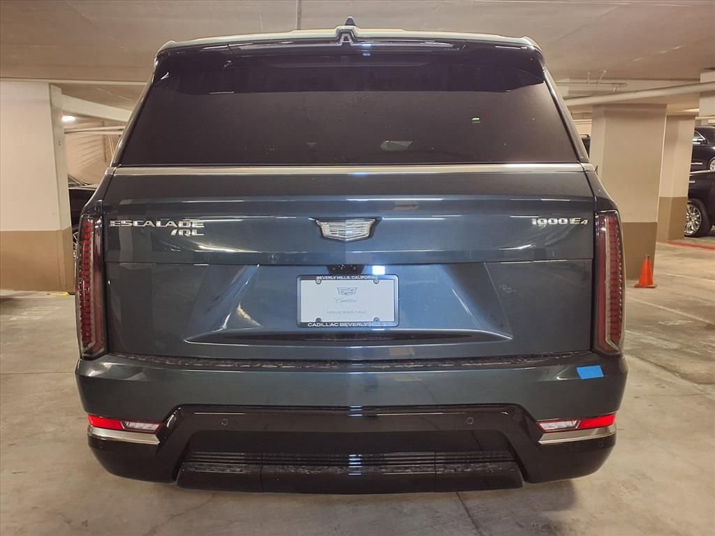 2026 Cadillac Escalade IQL Luxury - Photo 8