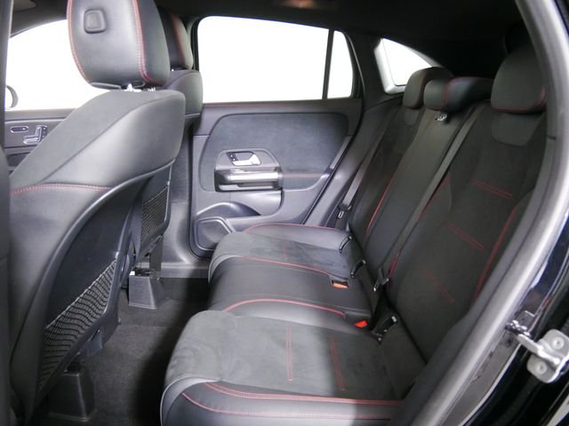 Used 2023 Black Mercedes-Benz GLA 250 image 19