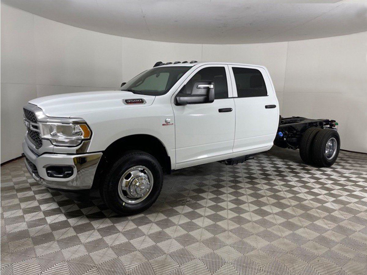2024 RAM 3500's photo