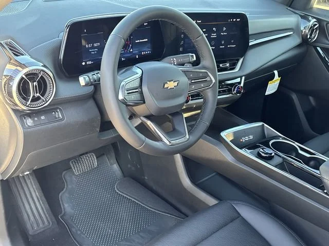 New 2026 Summit White Chevrolet LT image 22