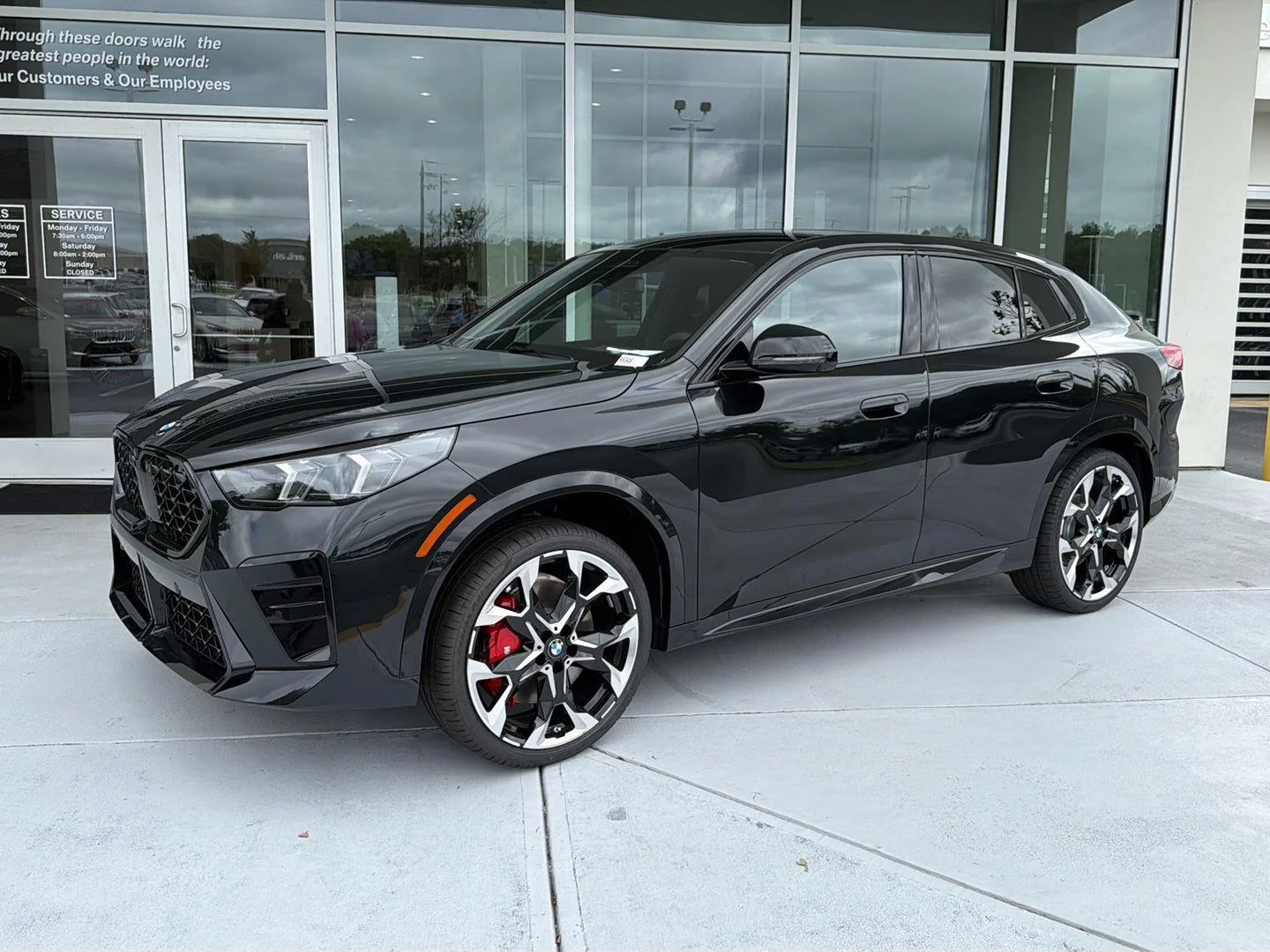 New 2026 Black Sapphire Metallic BMW xDrive28i image 2