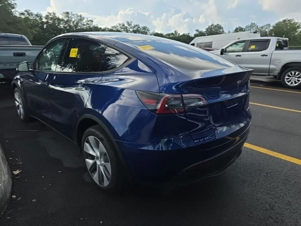 Used 2024 Blue Tesla Long Range image 4