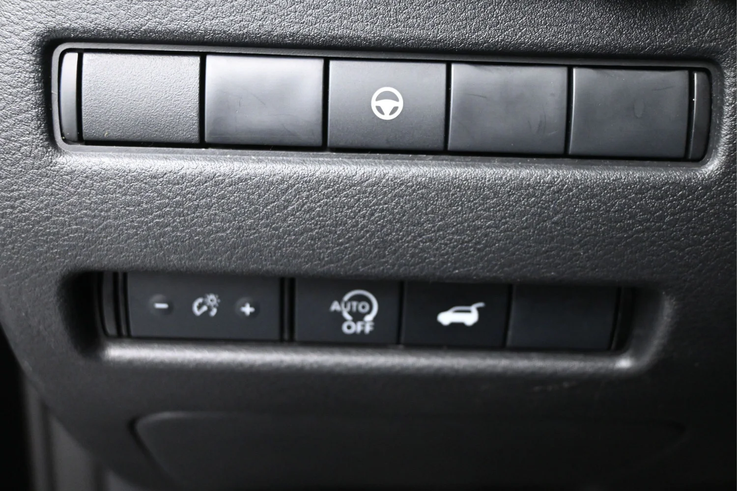 Used 2025 Black Nissan SV image 15