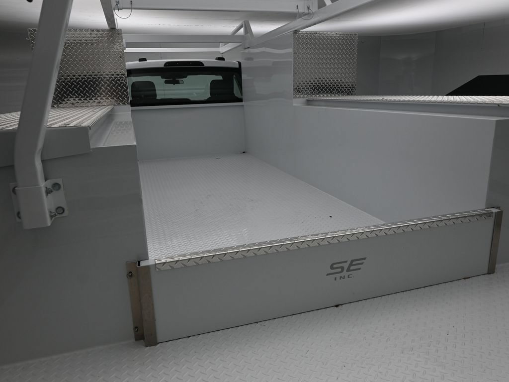 New 2026 Oxford White Ford XL image 39