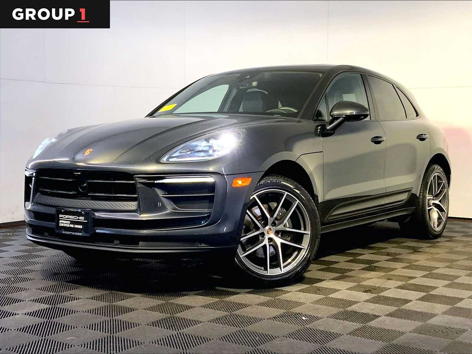 2024 Porsche Macan Base