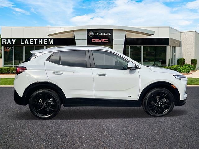 2026 Buick Encore GX Sport Touring - Photo 6