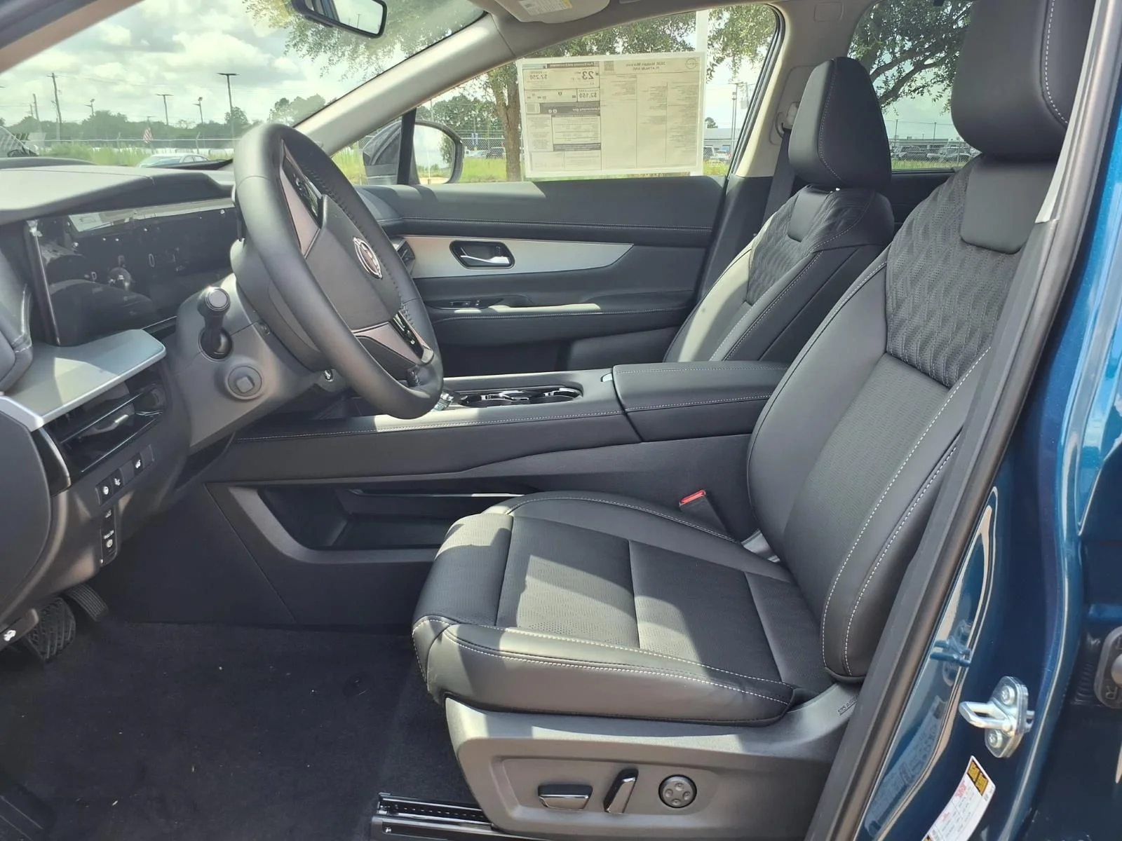 New 2026 Blue Nissan Platinum image 9