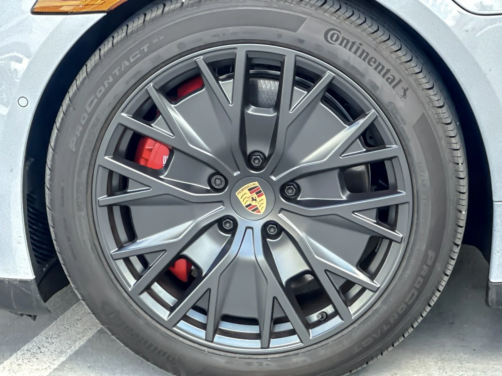 2026 Porsche Taycan GTS - Photo 26