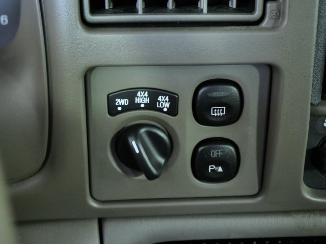Used 2000 Green Ford Limited image 23