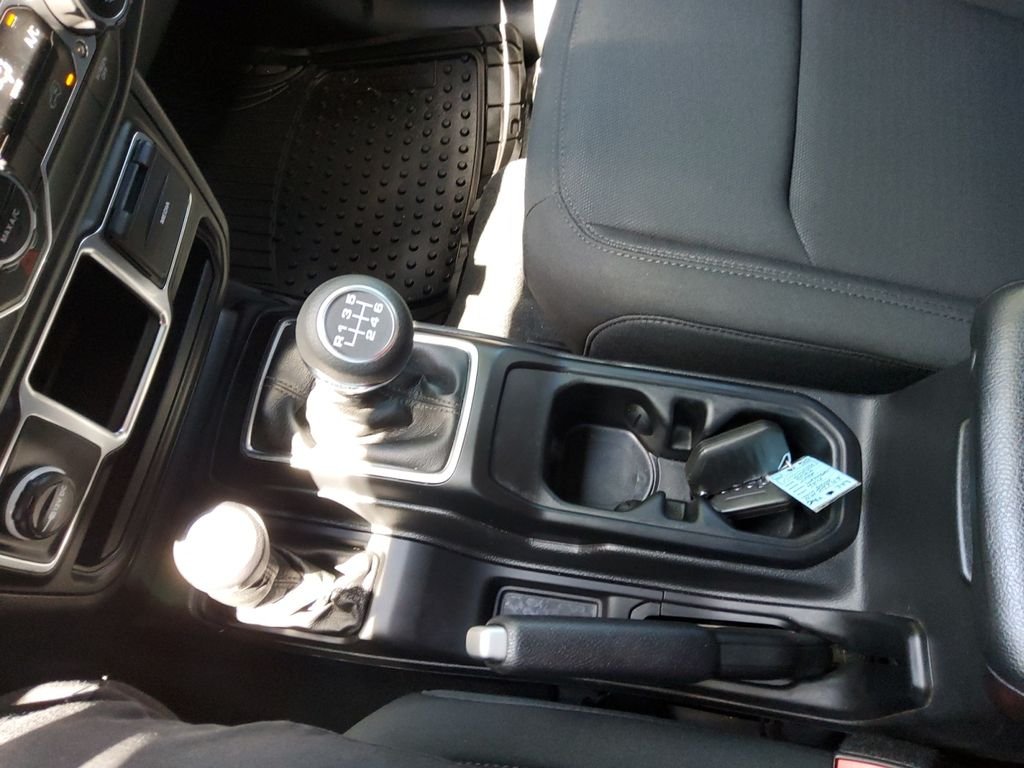 Used 2022 Gray Jeep Unlimited Sport image 23