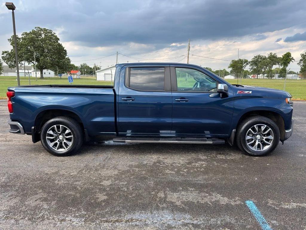 Used 2020 Blue Chevrolet LT image 10