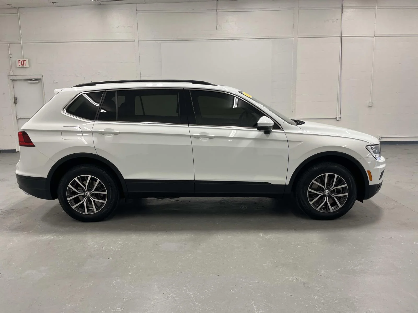 Used 2019 White Volkswagen SE AWD 2.0L Car Bravo CPO image 2
