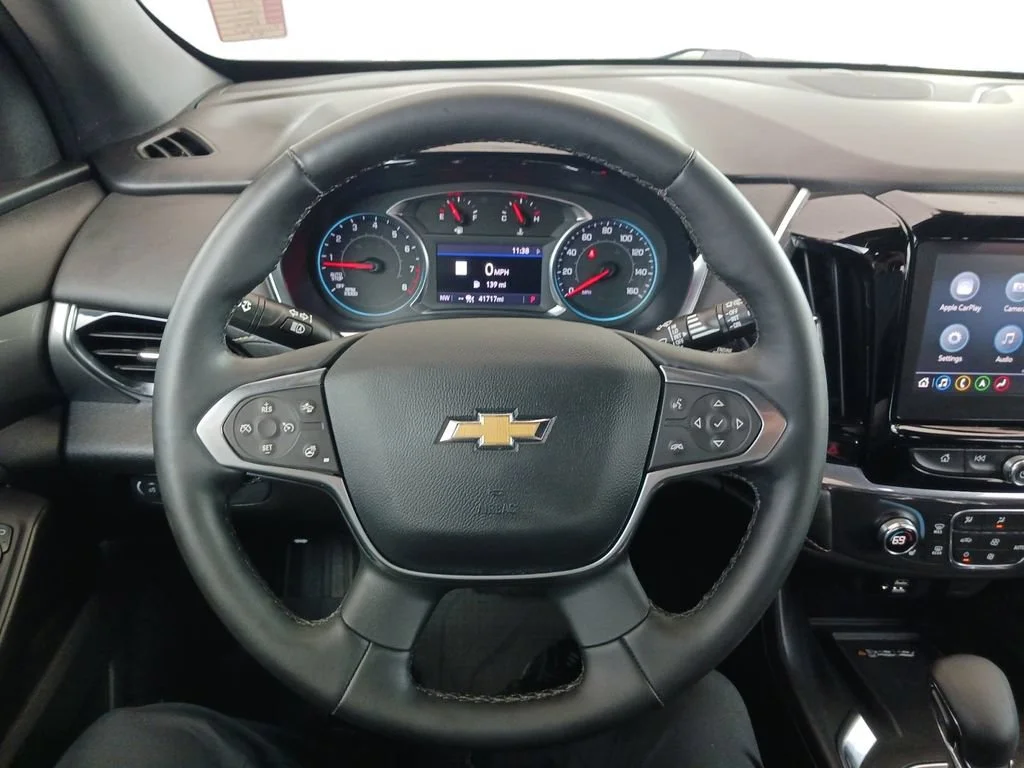 Used 2023 Mosaic Black Metallic Chevrolet LT Leather image 17