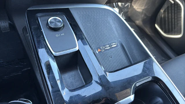 Used 2025 Gray Buick Preferred image 36